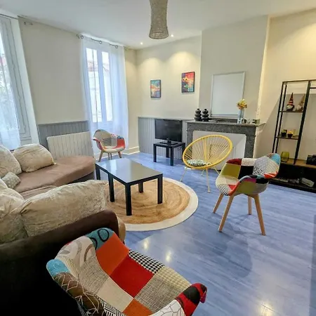 Le Foch, Large In Albi, Ideal For Families